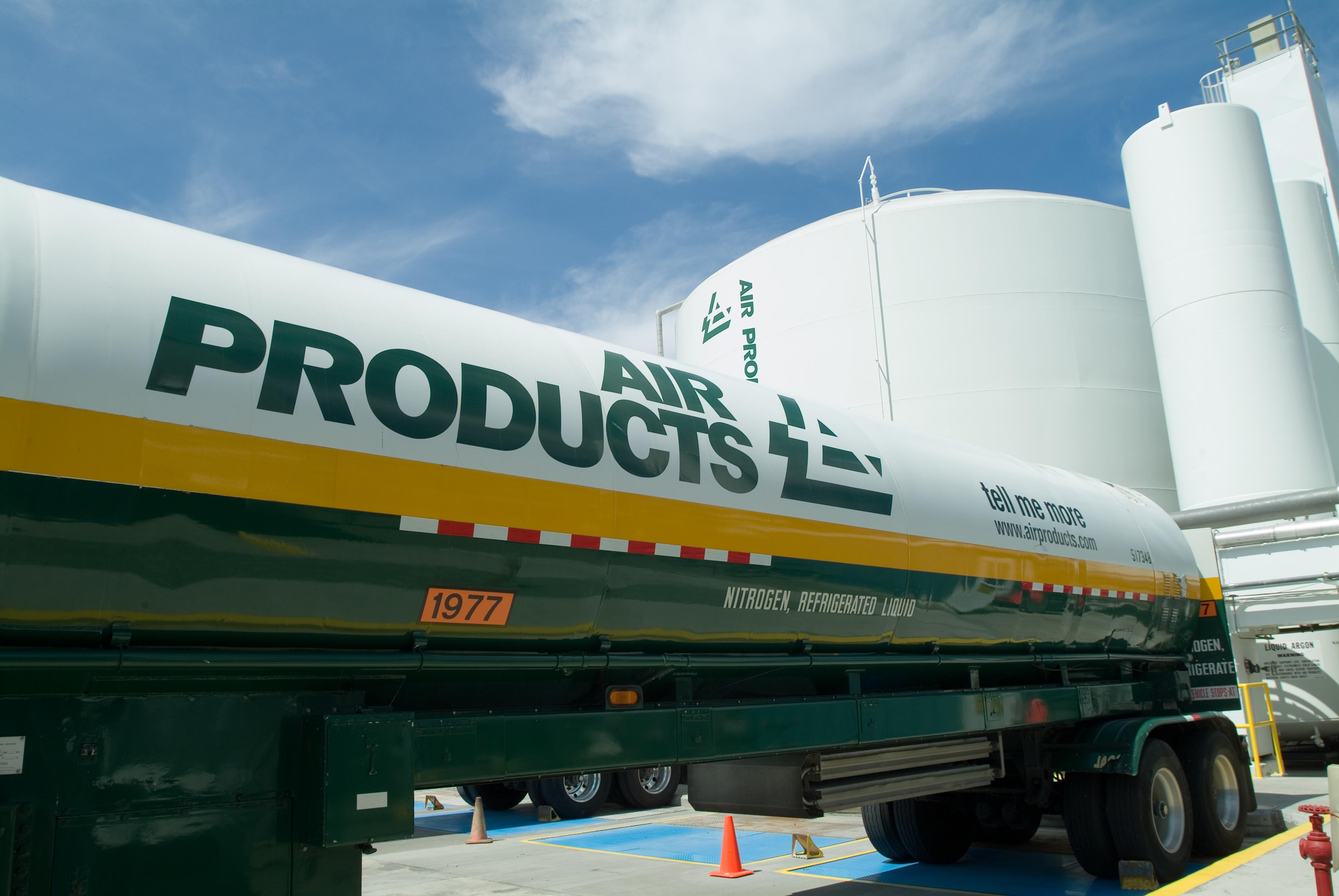 Air Products tanker truck